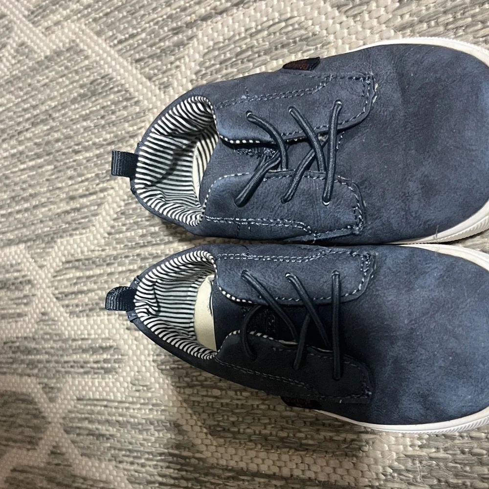 OshKosh B'gosh Navy Sneakers for Kids
